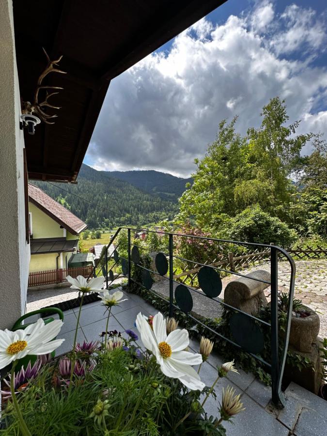 Haus Wagner Apartment Bad Kleinkirchheim Bagian luar foto